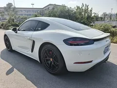 2020 Porsche 718 Cayman 2.0T, белый — фото 4
