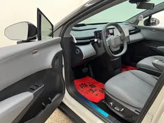 2023 Zeekr X RWD ME 5-seat, белый — фото 15
