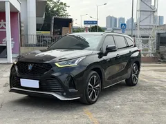 2021 Toyota Crown Kluger 2.5L Hybrid 4WD Luxury, чёрный — фото 1
