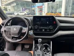 2021 Toyota Crown Kluger 2.5L Hybrid 4WD Luxury, чёрный — фото 16