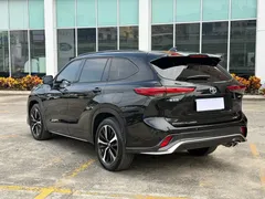 2021 Toyota Crown Kluger 2.5L Hybrid 4WD Luxury, чёрный — фото 24