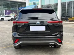 2021 Toyota Crown Kluger 2.5L Hybrid 4WD Luxury, чёрный — фото 25