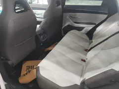 2025 BYD Song PLUS DM-i 112KM PHEV Premium, белый — фото 4