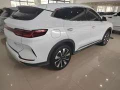 2025 BYD Song PLUS DM-i 112KM PHEV Premium, белый — фото 9