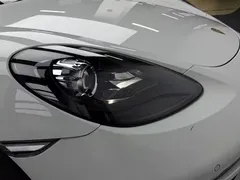 2020 Porsche 718 Boxster 2.0T, белый — фото 7