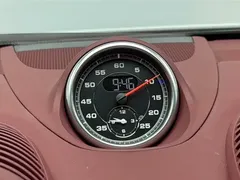 2020 Porsche 718 Boxster 2.0T, белый — фото 15