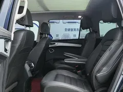 2022 Volkswagen Talagon 380TSI 4WD Luxury Pro 6-seat, чёрный — фото 11