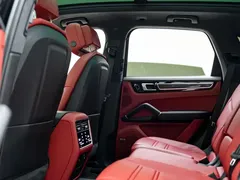 2021 Porsche Cayenne E-Hybrid 2.0T PHEV, чёрный — фото 11
