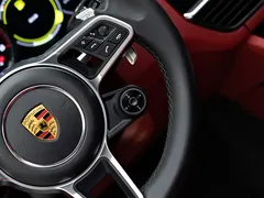 2021 Porsche Cayenne E-Hybrid 2.0T PHEV, чёрный — фото 20