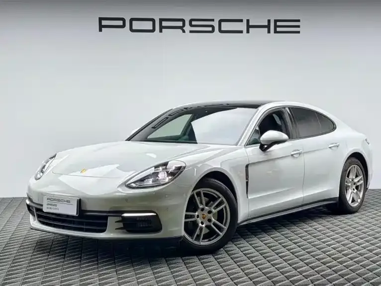 2019 Porsche Panamera 2.9T
