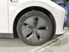 2025 Li Auto i6 2WD Standard, белый — фото 19