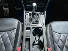 2021 Volkswagen CC 380TSI, белый — фото 9
