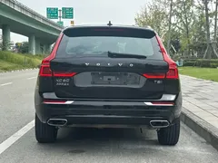 2021 Volvo XC60 4WD Luxury, чёрный — фото 6