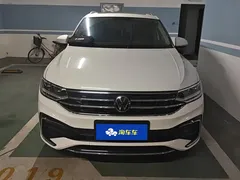 2022 Volkswagen Tiguan L 330TSI AT 2WD R-Line, белый — фото 2