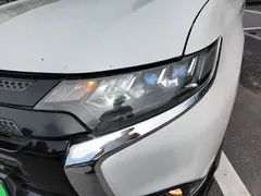 2021 Mitsubishi Outlander 2.4L 4WD 5-seat, белый — фото 24