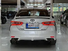 2022 Toyota Camry 2.5S Knight, белый — фото 15