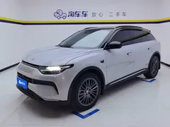 2024 Leapmotor C11 EREV 300 Premium — фото 1