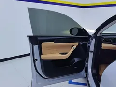2024 Leapmotor C11 EREV 300 Premium — фото 7