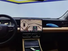 2024 Leapmotor C11 EREV 300 Premium — фото 13