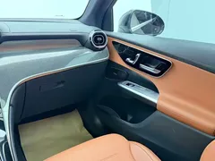 2023 Mercedes-Benz GLC 260 L 4MATIC Dynamic 5-Seat, чёрный — фото 11