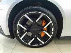 2025 Xpeng P7 750 4WD High Performance Ultra — фото 10