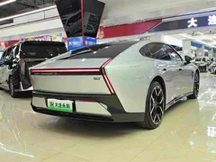 2025 Xpeng P7 750 4WD High Performance Ultra — фото 14