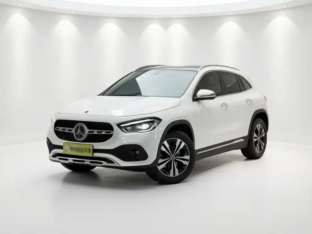 2022 Mercedes-Benz GLA 200