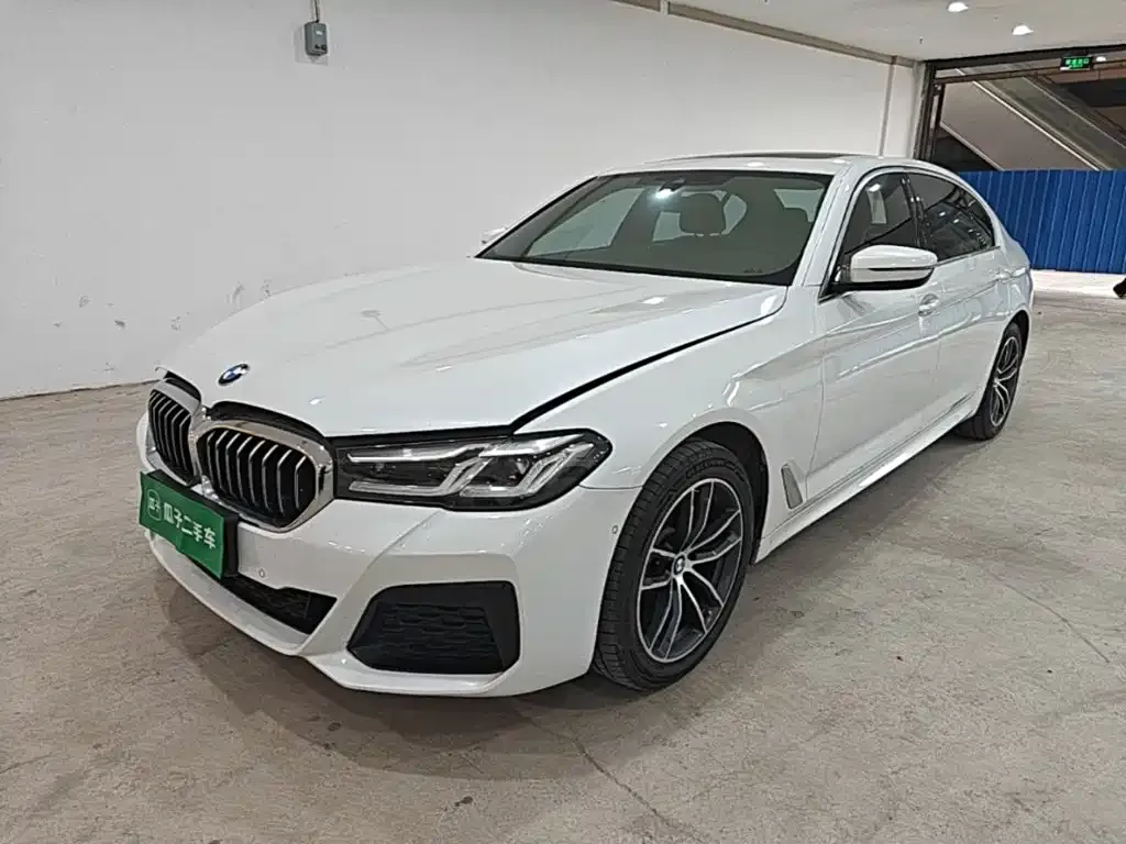2021 BMW 5 Series 525Li M Sport Package