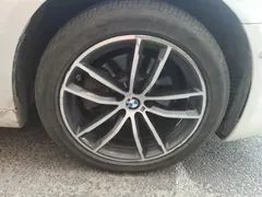 2021 BMW 5 Series 525Li M Sport Package, белый — фото 24