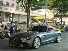2019 Mercedes-Benz AMG GT — фото 1