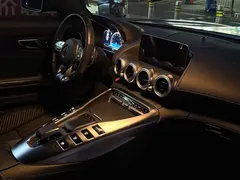 2019 Mercedes-Benz AMG GT — фото 9