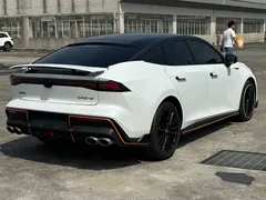 2023 Changan UNI-V 1.5T Sport, белый — фото 12