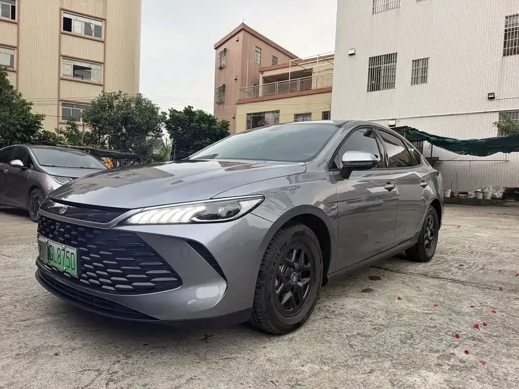 2025 BYD Qin PLUS DM-i PHEV Smart Driving 55km Leading