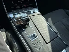 2022 Audi A6L 40 TFSI Luxury Dynamic — фото 17
