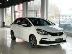 2022 Honda Fit 1.5L CVT Sunroof, белый — фото 3