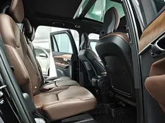 2022 Volvo XC90 B5 Luxury 5-seat, чёрный — фото 12