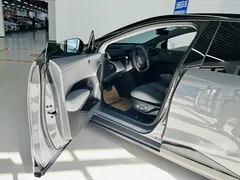 2025 Zeekr X 4 seats RWD Magic Cube — фото 5