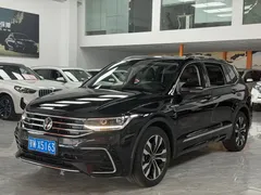 2023 Volkswagen Tiguan L 330TSI AT 2WD R-Line, чёрный — фото 1