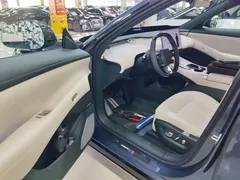 2025 Xiaomi YU7 4WD Max — фото 16