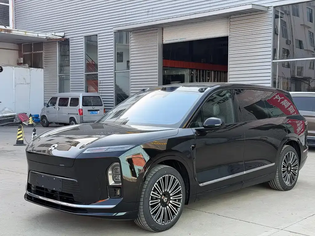 2026 Nio ES8 6-seat Executive Luxury