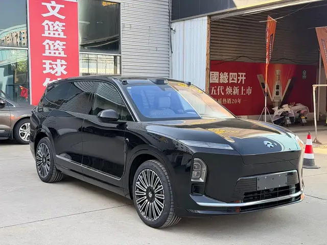 2026 Nio ES8 6-seat Executive Luxury