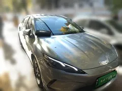 2025 BYD Seal 05 PHEV DM-i Smart Drive 55km Luxury — фото 3