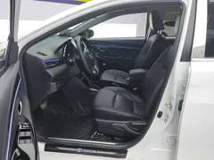 2022 Toyota Yaris L Zhixuan X 1.5L CVT Luxury Plus, белый — фото 9