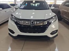 2020 Honda Vezel 220 TURBO CVT Luxury, белый — фото 2
