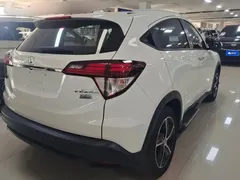 2020 Honda Vezel 220 TURBO CVT Luxury, белый — фото 3