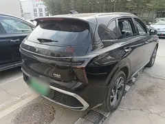 2025 Hongqi HS3 PHEV 117km, чёрный — фото 7