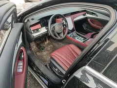2025 Hongqi H5 PHEV 130, чёрный — фото 16
