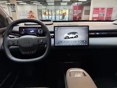2025 Zeekr X 5 seats Long Range, белый — фото 13