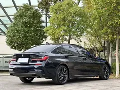 2022 BMW 3 Series 325Li M Sport Dark Package, чёрный — фото 9