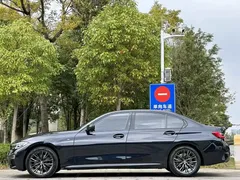 2022 BMW 3 Series 325Li M Sport Dark Package, чёрный — фото 10